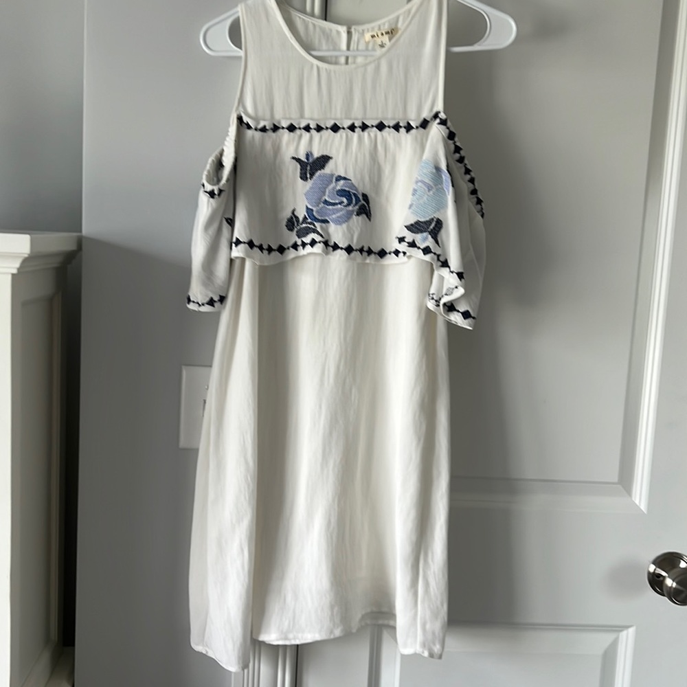 Womens off the shoulder white dress with floral design!